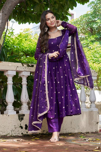 Royal  Embroidered Anarkali Suit pent  with Dupatta Set